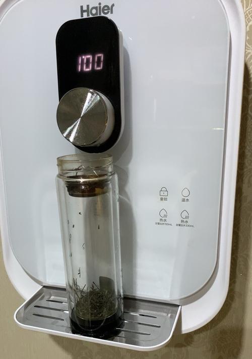 壁挂式净水器开关的更换方法（简单易行的壁挂式净水器开关更换步骤）  第1张